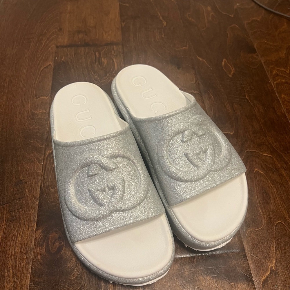Gucci Silver Glitter Rubber Platform Slides